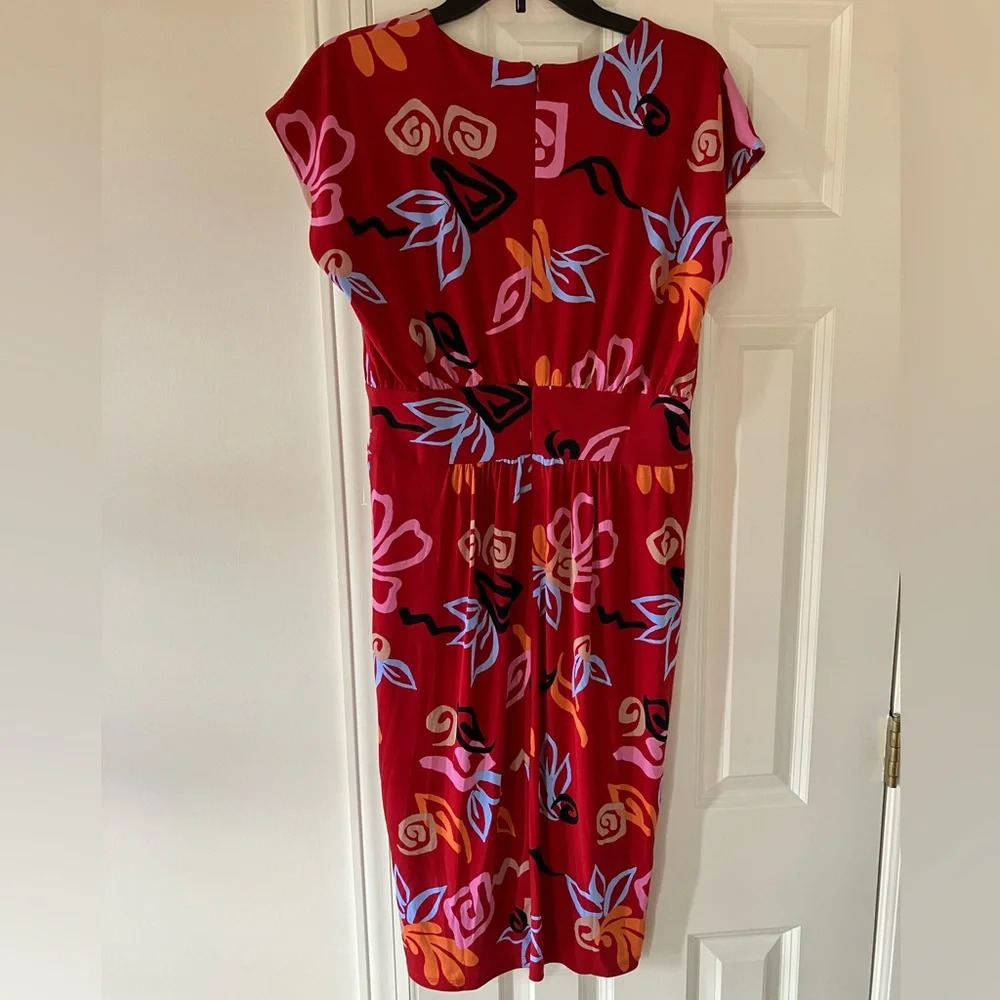 NWT Donna Morgan Red Matte Jersey Midi Dress With Pleated Front (6) - Picture 4 of 7